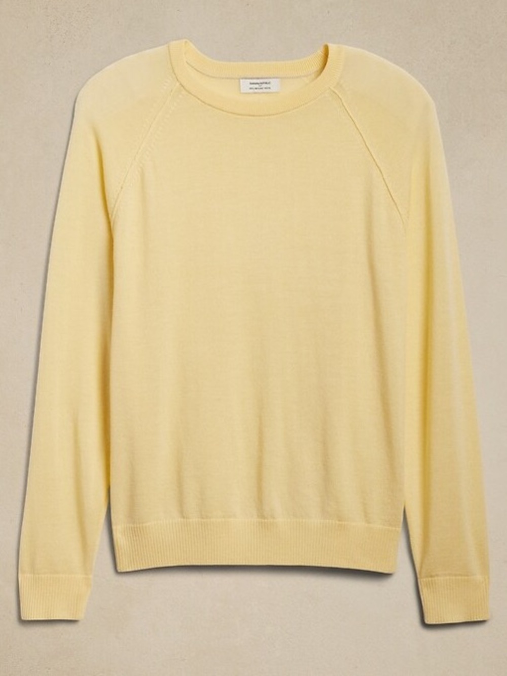 Banana Republic Factory 100% merino wool Butter Yellow Crewneck Sweater Size S
